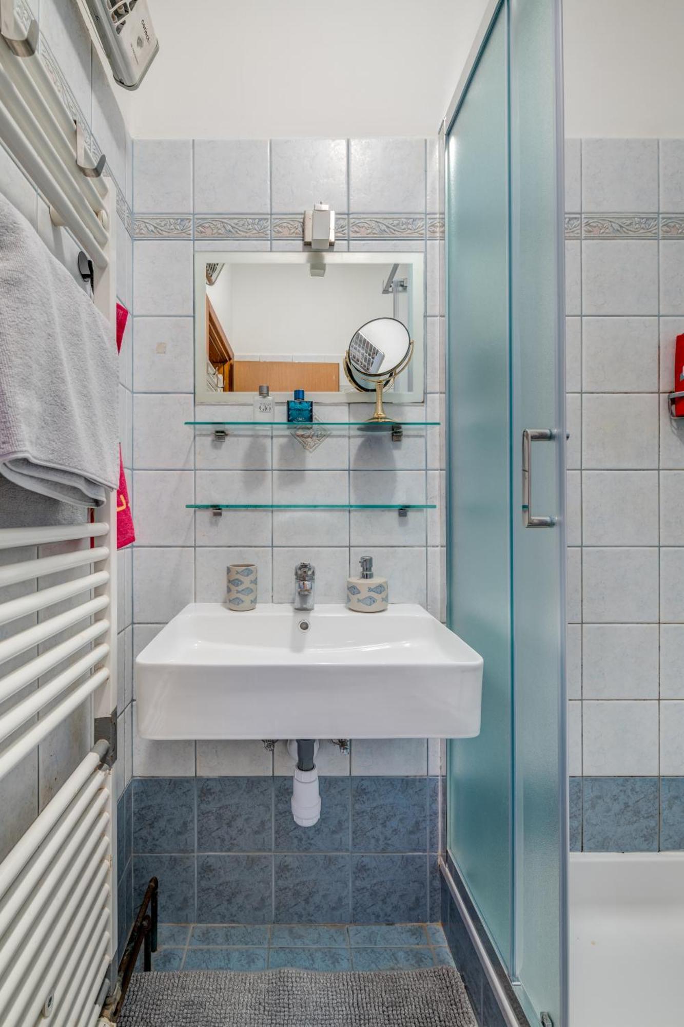 Apartment Krilo Jesenice Экстерьер фото