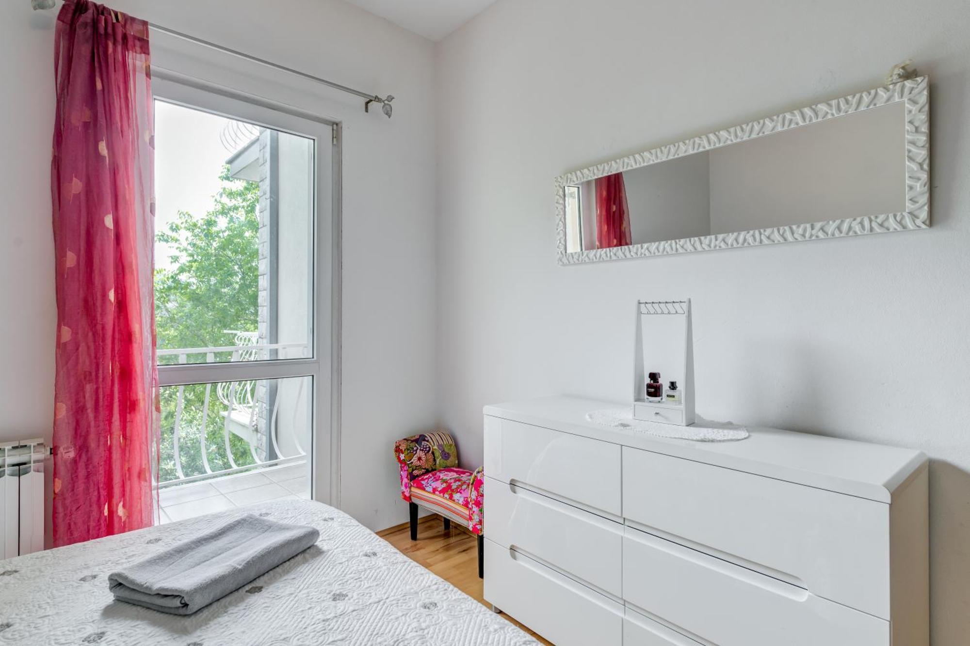 Apartment Krilo Jesenice Экстерьер фото