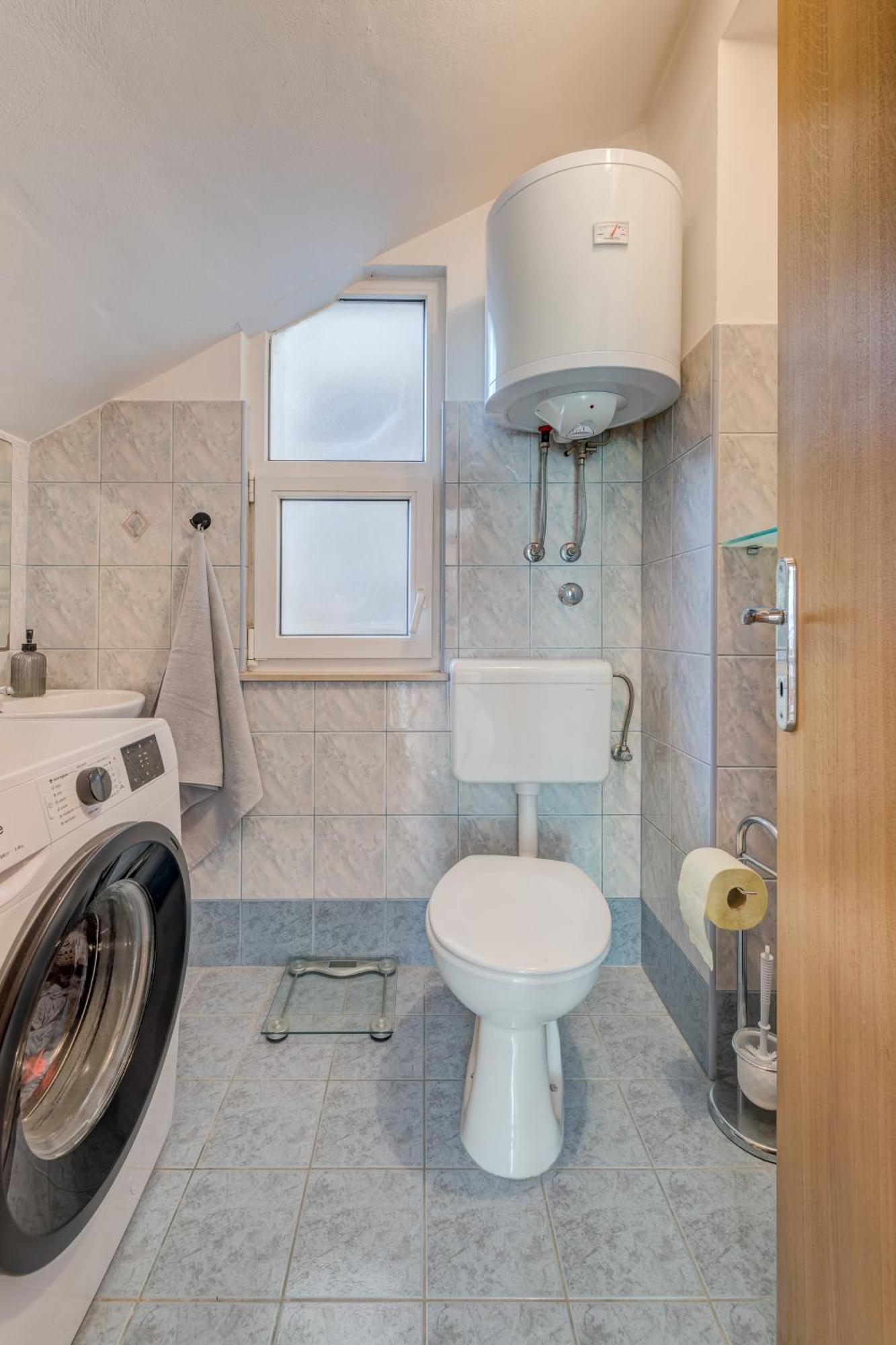 Apartment Krilo Jesenice Экстерьер фото