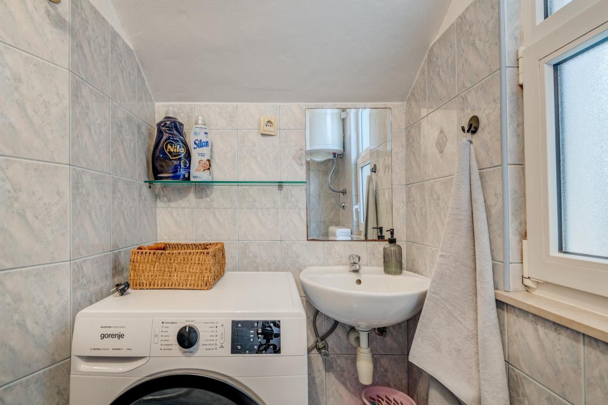 Apartment Krilo Jesenice Экстерьер фото