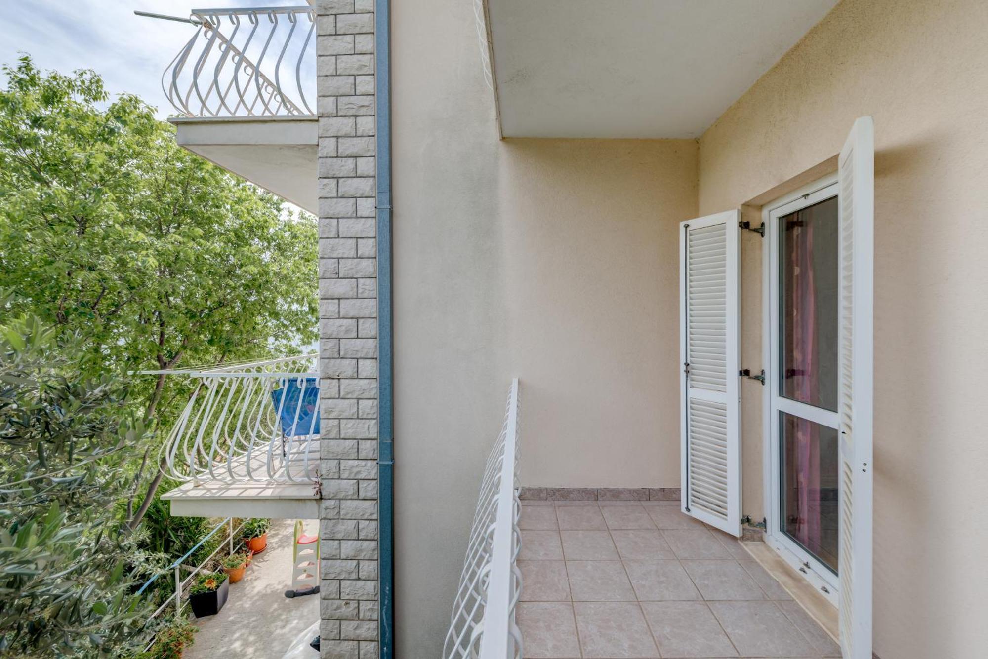Apartment Krilo Jesenice Экстерьер фото